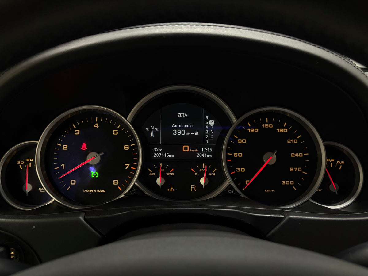 Porsche Cayenne Turbo 4.0 V8 500cv