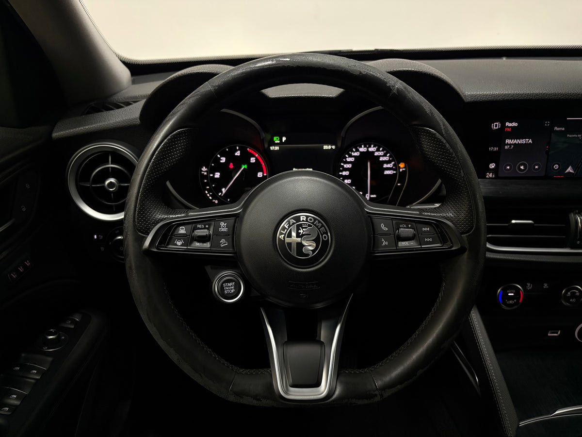 Alfa Romeo Stelvio 2.2 TD AT8 RWD Business 160cv