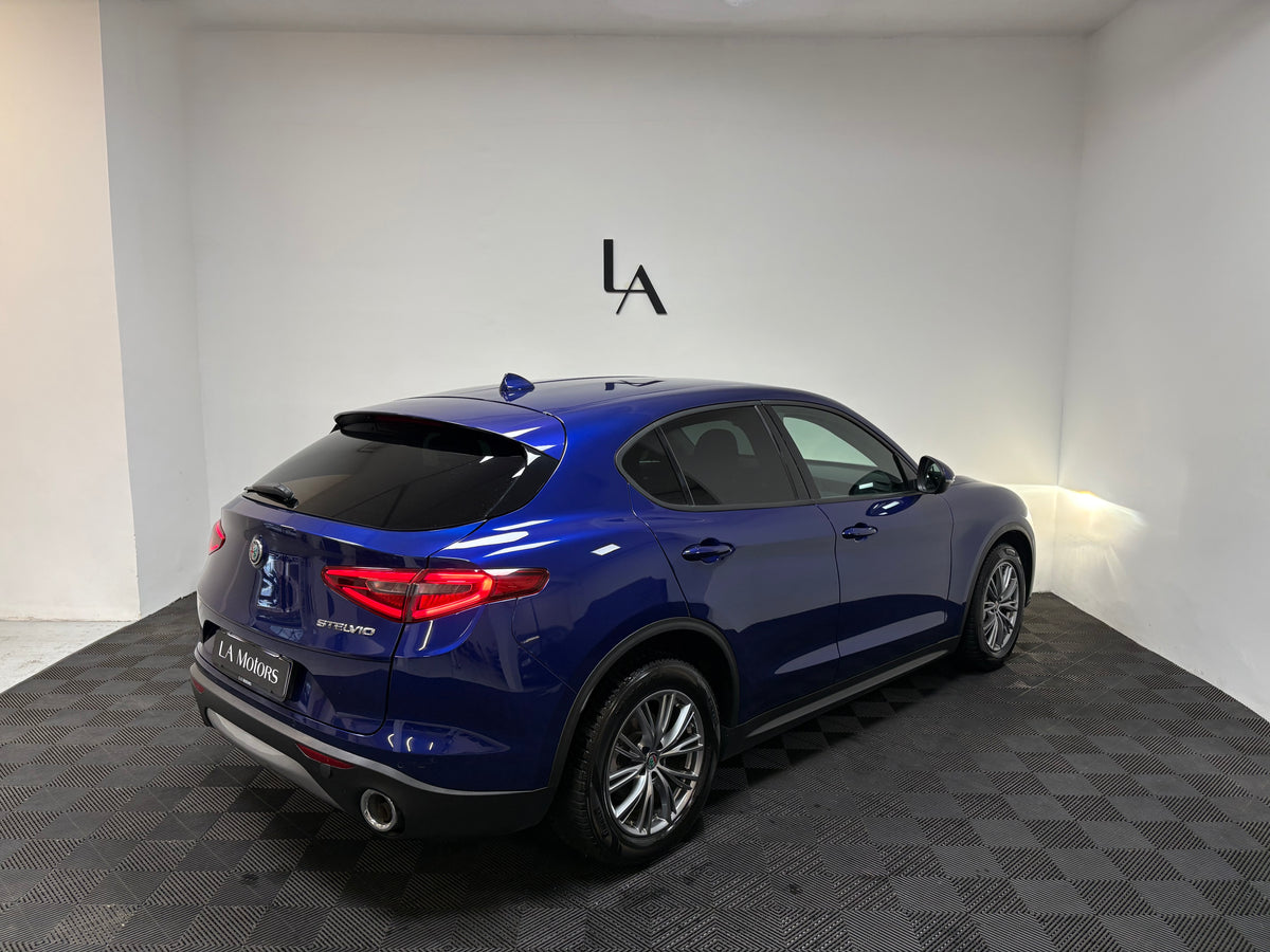 Alfa Romeo Stelvio 2.2 TD AT8 RWD Business 160cv