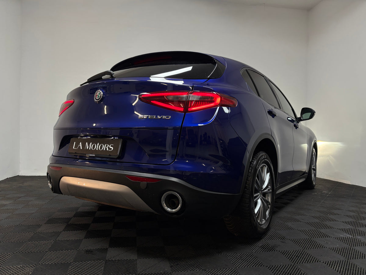 Alfa Romeo Stelvio 2.2 TD AT8 RWD Business 160cv